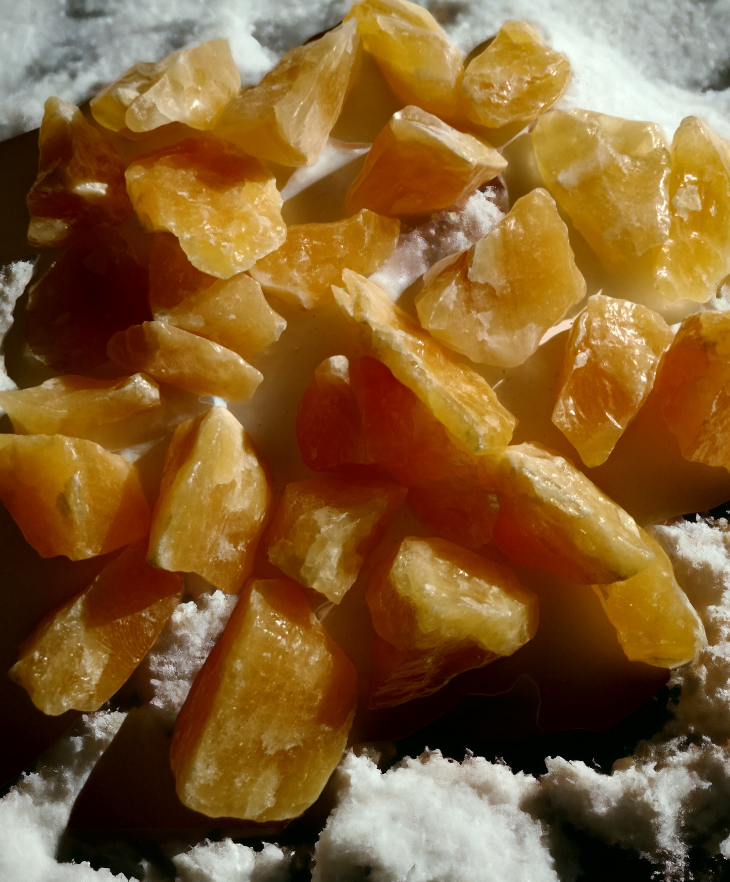 Calcite gialla grezza