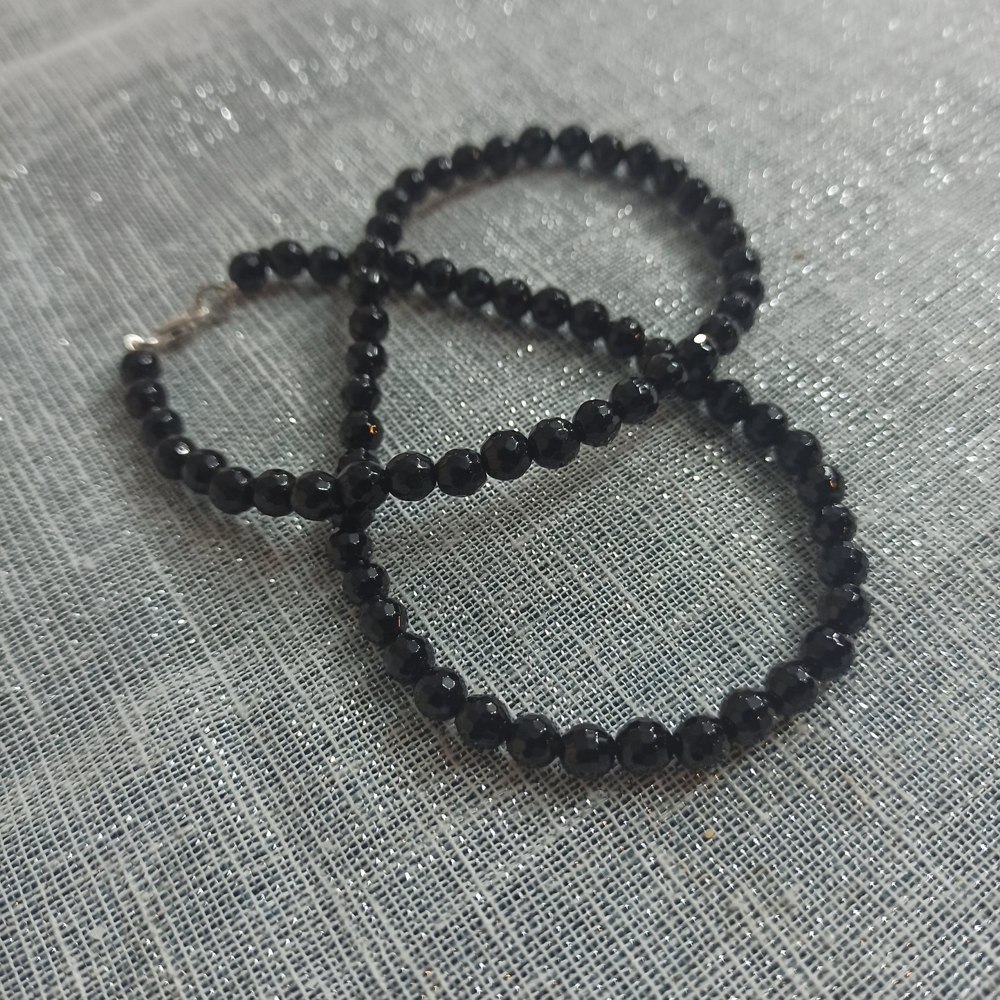 Collana in Agata nera con pietra sfaccettata e montatura in argento 925